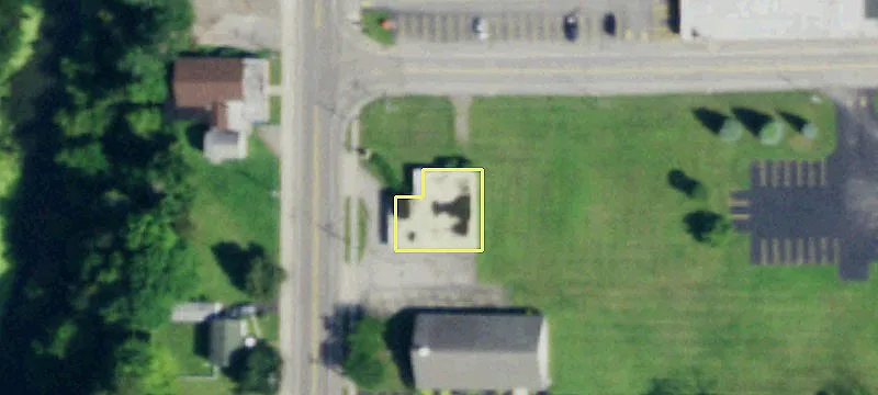 2567 Main St