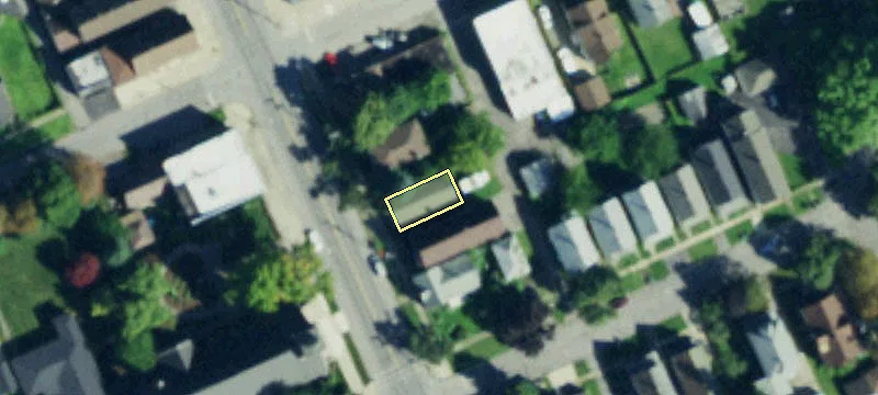 633 Oliver St