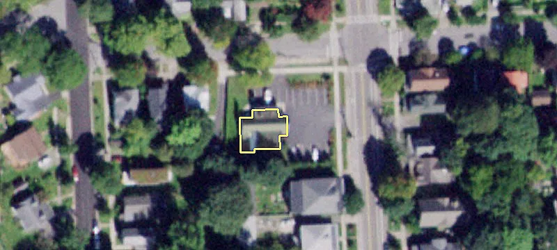 920 Cayuga St