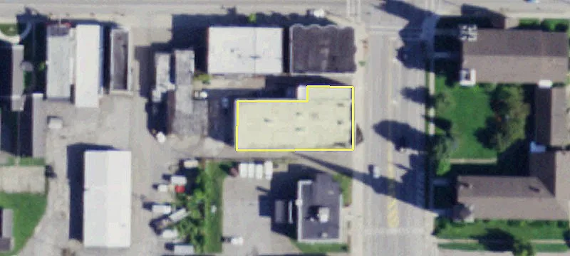23 Main St