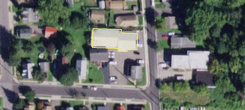 33 Brookside Ave