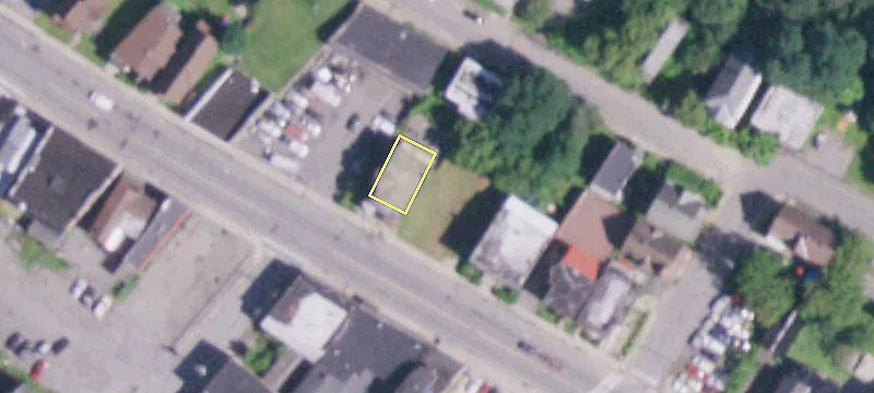 242 Main St