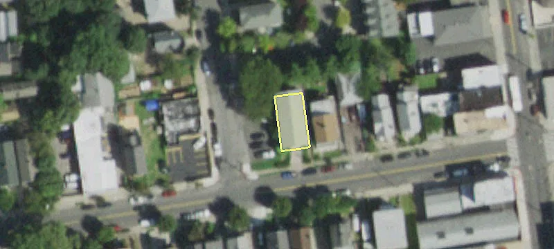 477 Cary Ave