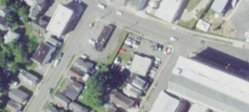 907 Ct St
