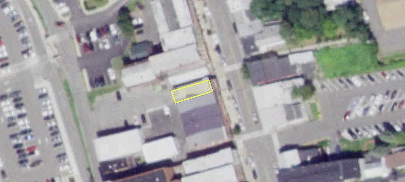 387 Main St