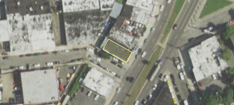 444 Peninsula Blvd