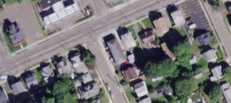2200 Main St