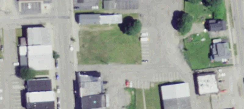 28 Main St