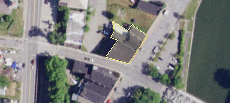 114-116 Main St