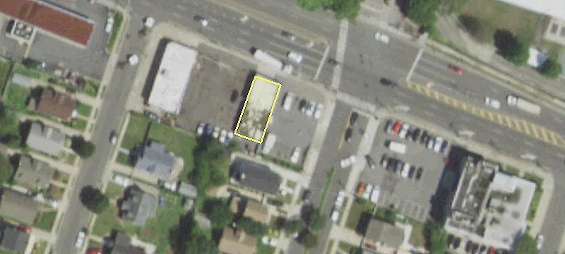 139 Hempstead Tpke