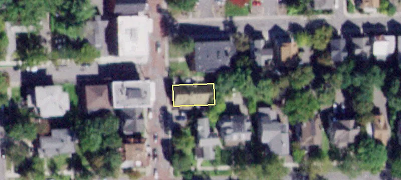 305 Stewart Ave