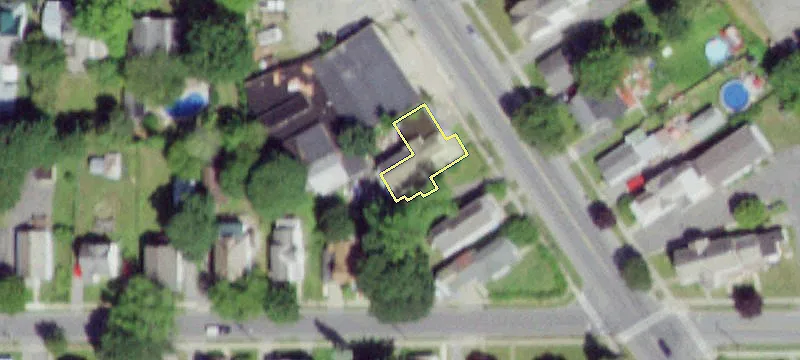 156 Main St