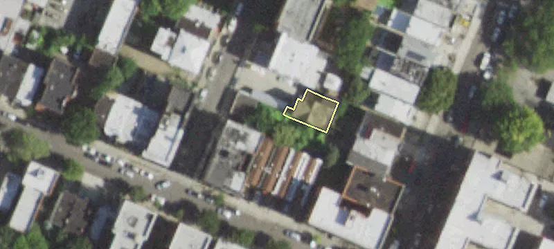 936 College Ave