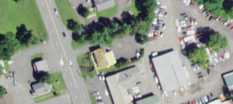 1523 Columbia Tpke