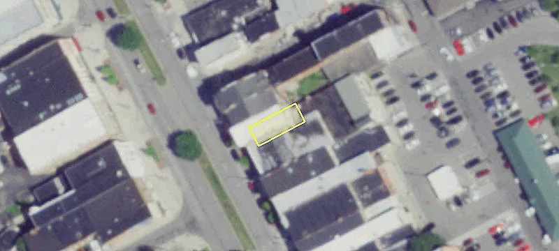 137 Main St