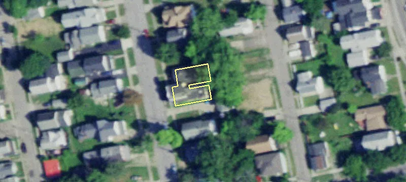 528 Deer St