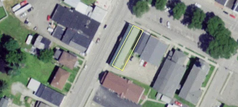 4 Main St