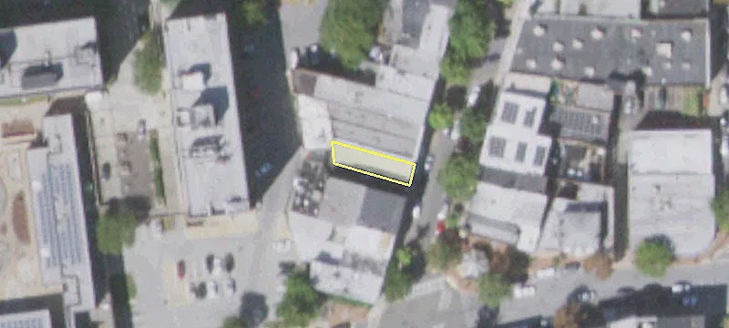 22 Division St