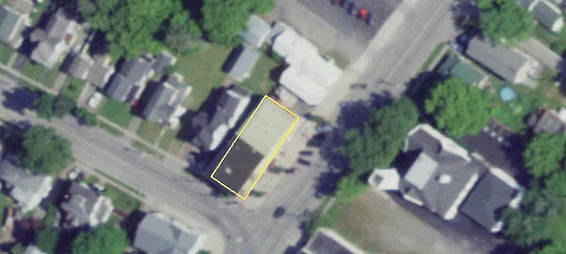 3829 Main St