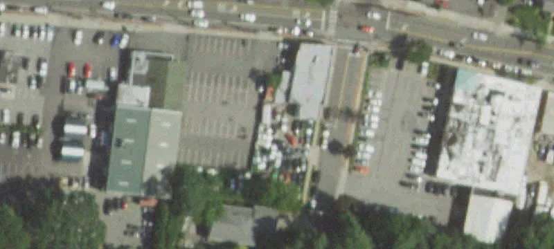 105 Merrick Rd