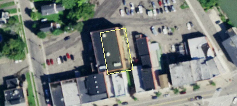 39 Main St