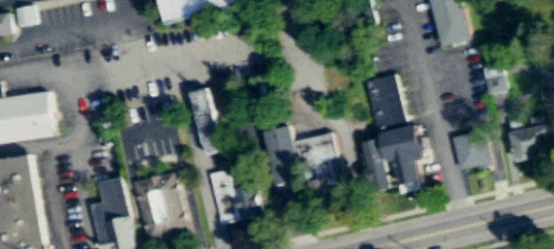 6556 Quaker St