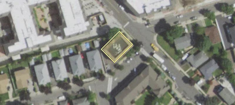 130 Secatogue Ave