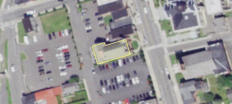 321 Main St