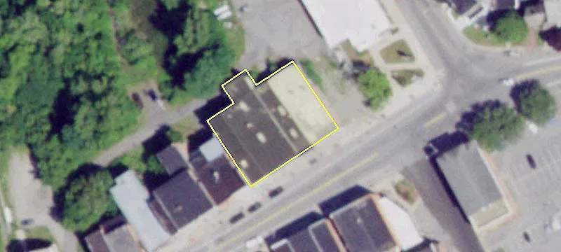 22 Main St