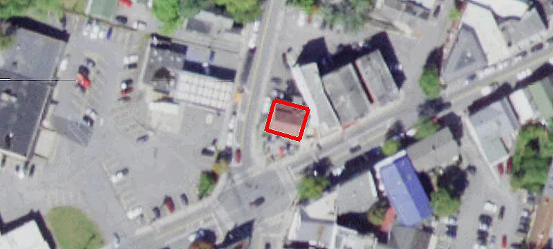 49 Main St