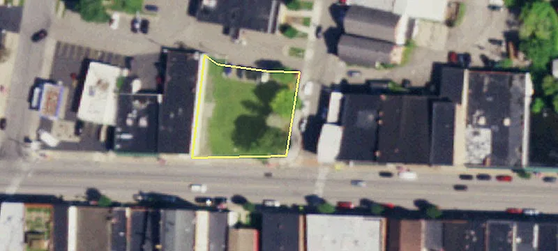 30 Main St