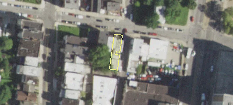 120 Herriot St