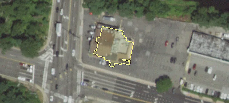 1 Vanderbilt Motor Pkwy