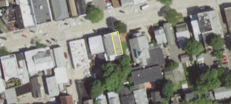 114 Main St