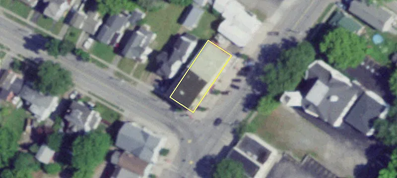 3823 Main St
