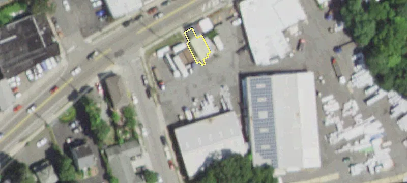 410 Main St