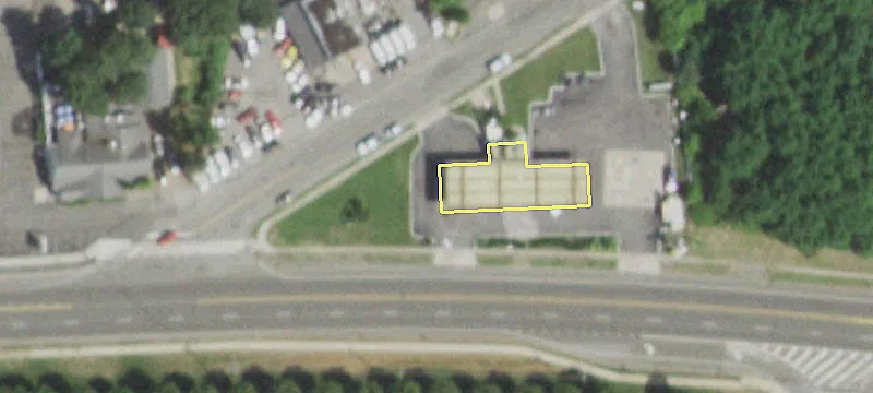 443 Middle Country Rd