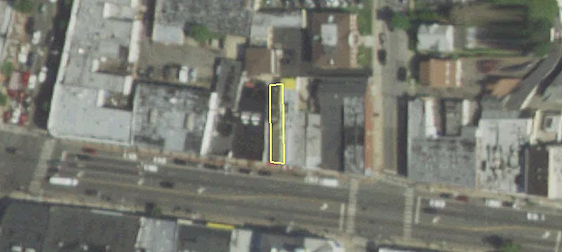 930 Hempstead Tpke