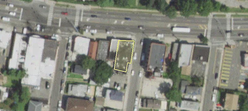 271 Hempstead Tpke