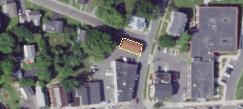 64 Main St