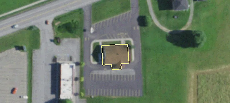 4218 Lakeville Rd