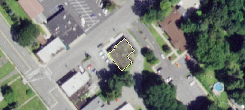 6 Greenwood Dr