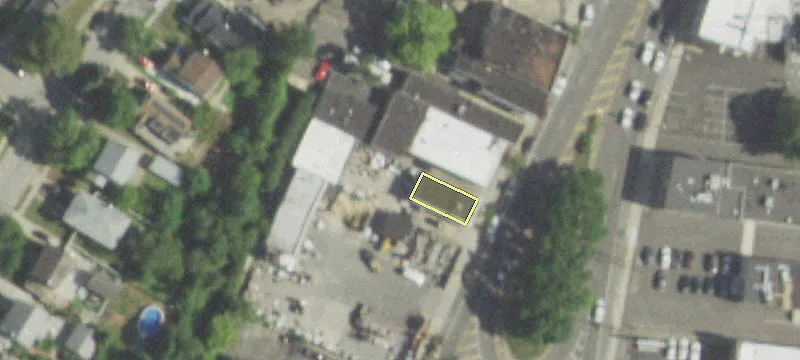 789 Foxhurst Rd