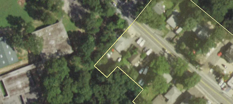 239 Laurel Rd