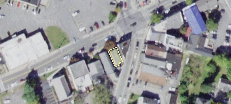 46 Main St