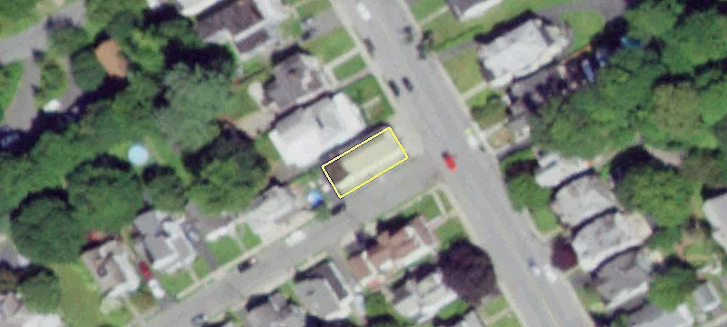 262 Pawling Ave