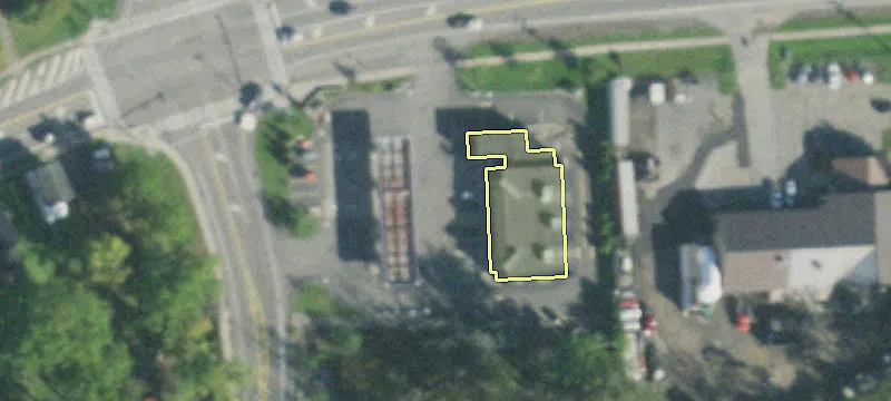 123 Main St