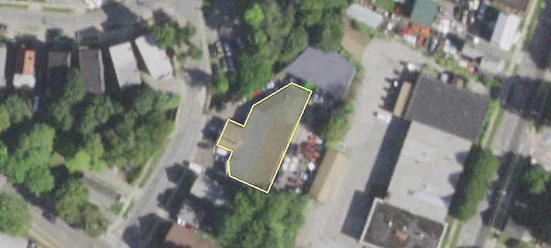 38 White St