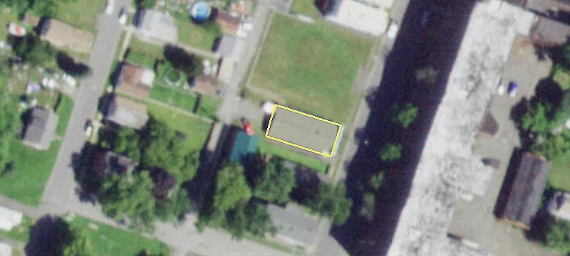 737 2nd Ave
