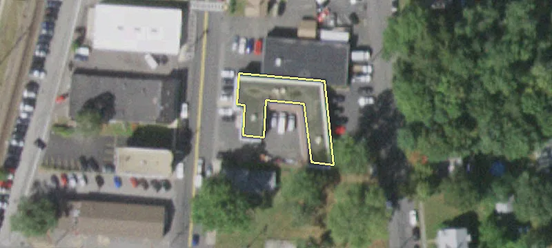 72 Main St